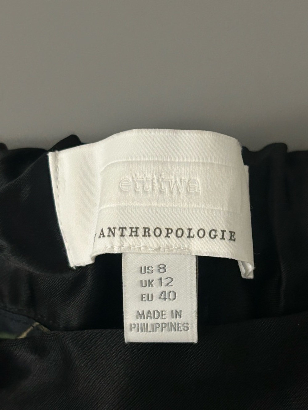 Anthropologie Ettitwa Black Satin Tie-Waist Tapered Pants Size 8 - Picture 7 of 10